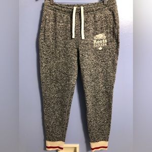Roots Grey Cotton Lounge Casual Pants Size Medium Fall Winter Cozy